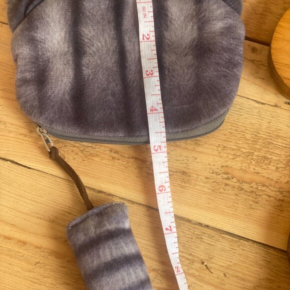 44-(2fer) In PURSEuit Of PussyCats - Picture 8 of 11